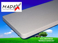 parapety z konglomeratu