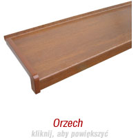 parapet o strukturze drewna